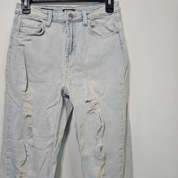 Wild Fable High Rise Mom Jean - Picture 2 of 4